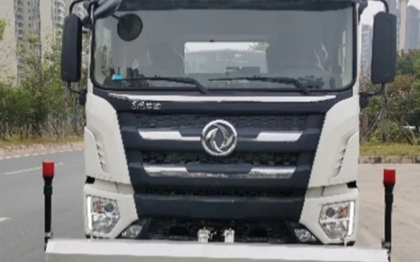 Electric Cleaning Truck - Image 2