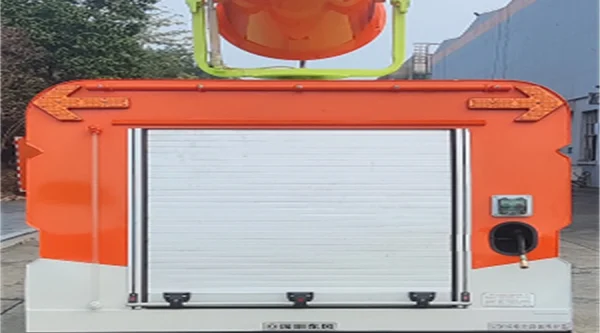 Electric Road Maintenance Truck - Image 4